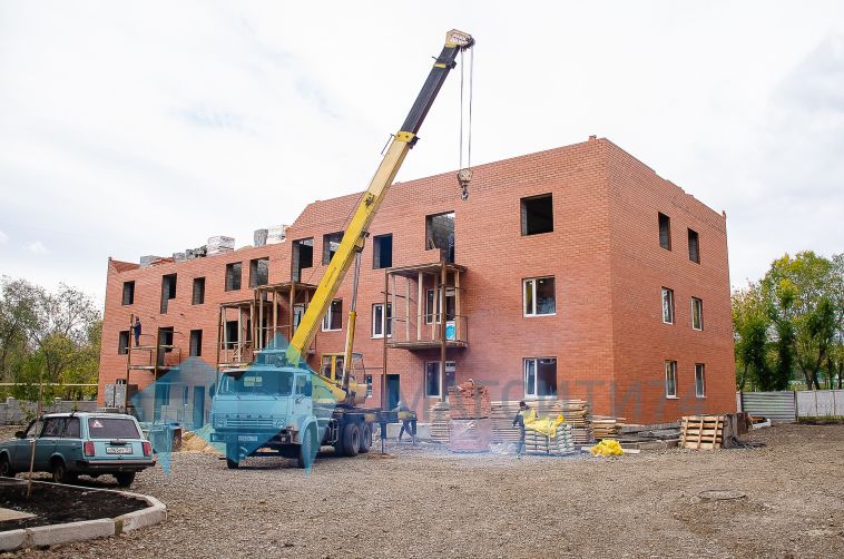 Администрация подала иск, чтобы получить разрешение на снос новостроек по Суворова