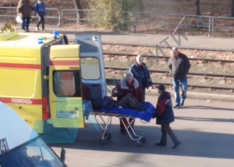 В Магнитогорске пешехода сбили недалеко от станции скорой помощи
