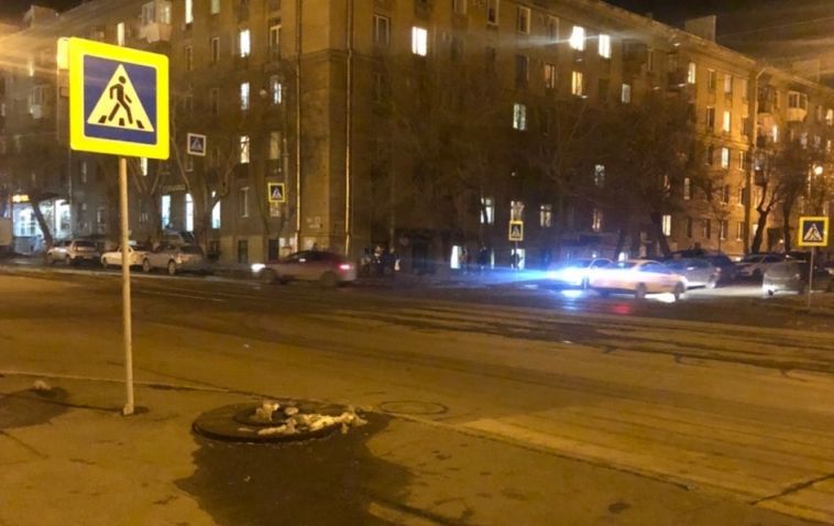 На пешеходном переходе водитель сбил женщину и уехал