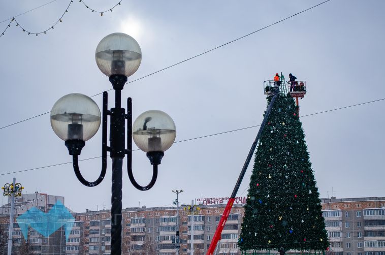 «Лед встал»: в администрации обсудили готовность города к новогодним праздникам