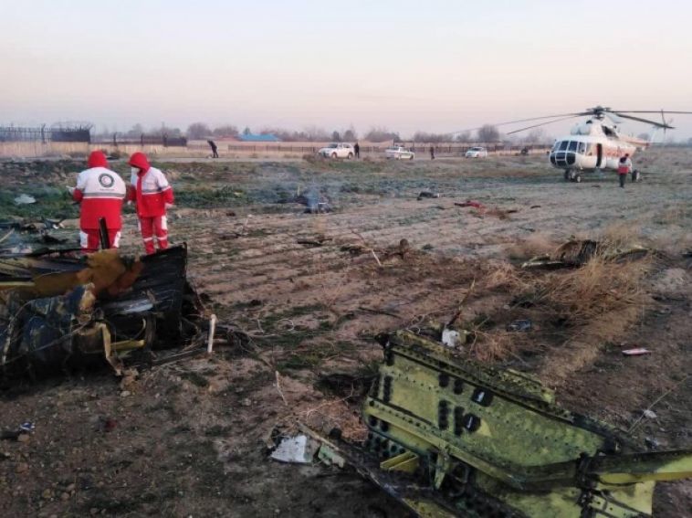Иран заявил, что крушение украинского самолета произошло случайно