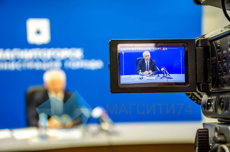Мэр Магнитогорска поручил разобраться в смерти пациента скорой из-за нечищеной дороги