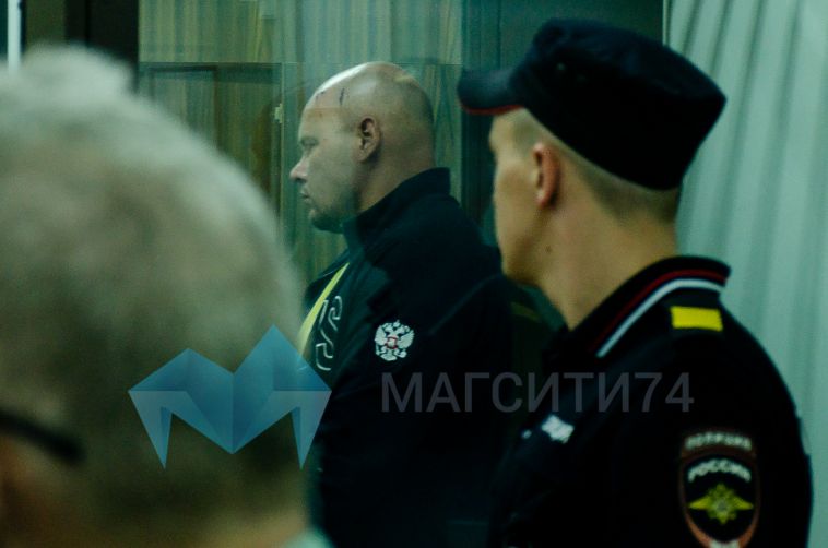 Подозреваемому в подрыве машины продлили срок содержания под стражей