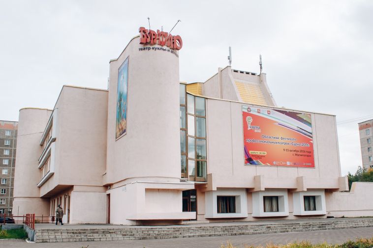 «Осознать это невозможно»: ушел из жизни художник театра «Буратино»