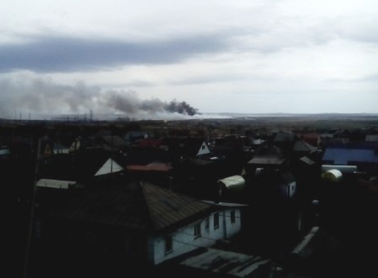 Уже традиционно. В Магнитогорске загорелась свалка