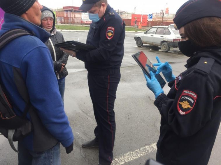 Из-за низкого индекса самоизоляции в Челябинской области полиция усилила работу