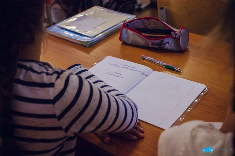 Родителям южноуральских школьников выплатят 1500 рублей 