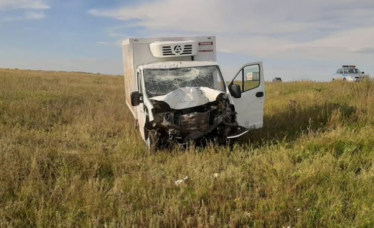 В Челябинской области водитель погиб на трассе, решив починить свой автомобиль
