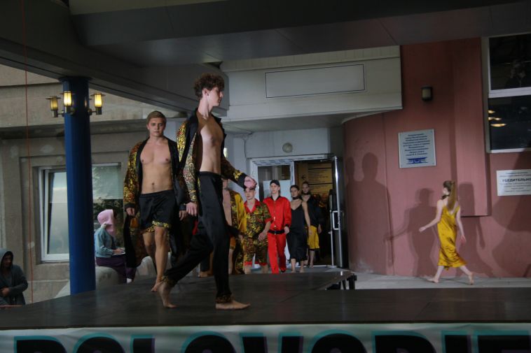 В Магнитогорске прошёл фестиваль моды и музыки «Половодье»