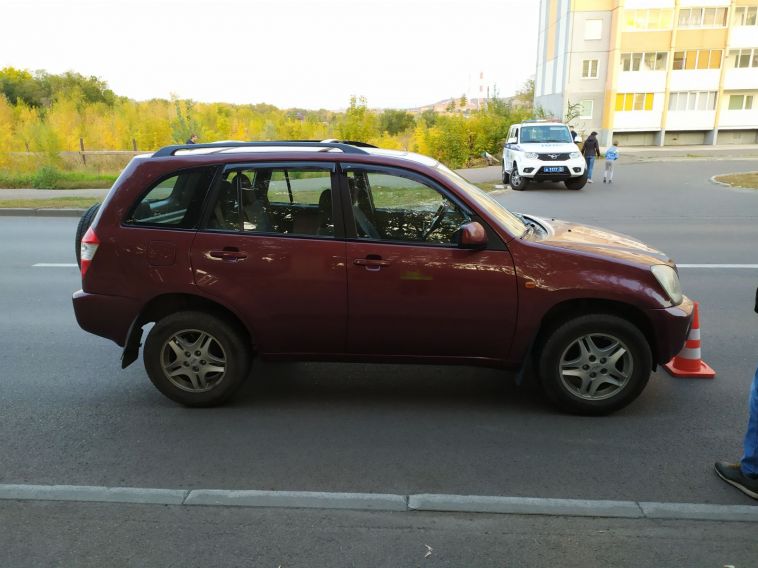 Школьник попал в реанимацию после попытки перейти дорогу не по правилам