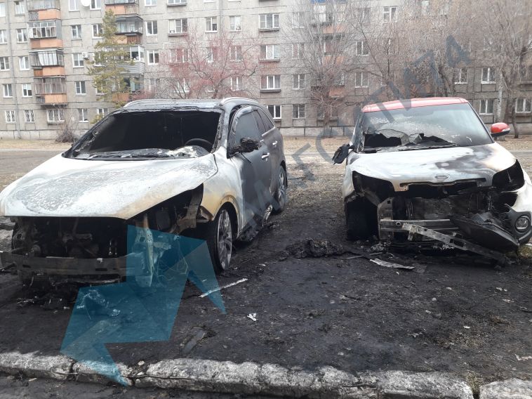 В Магнитогорске подожгли автомобили на 2 миллиона рублей