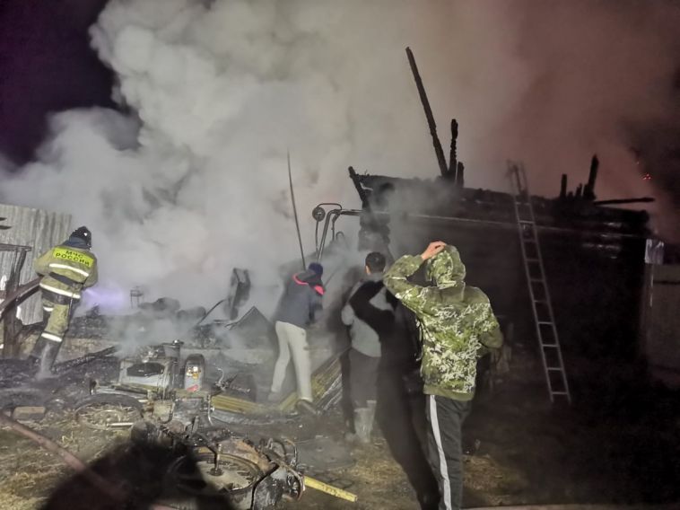 11 человек погибли в пожаре в Доме милосердия Абзелиловского района