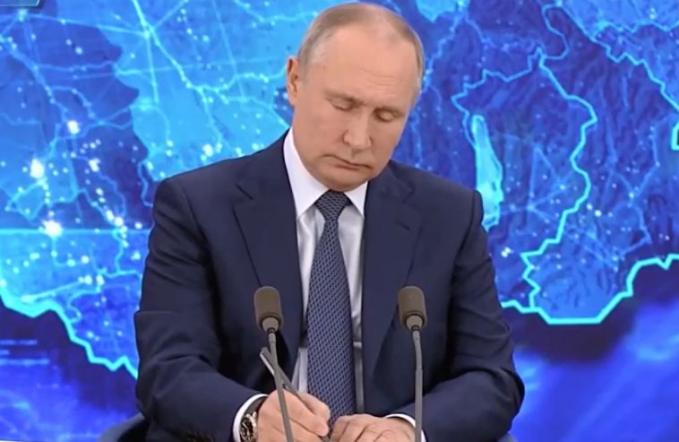 Президент России вновь провел большую пресс-конференцию 