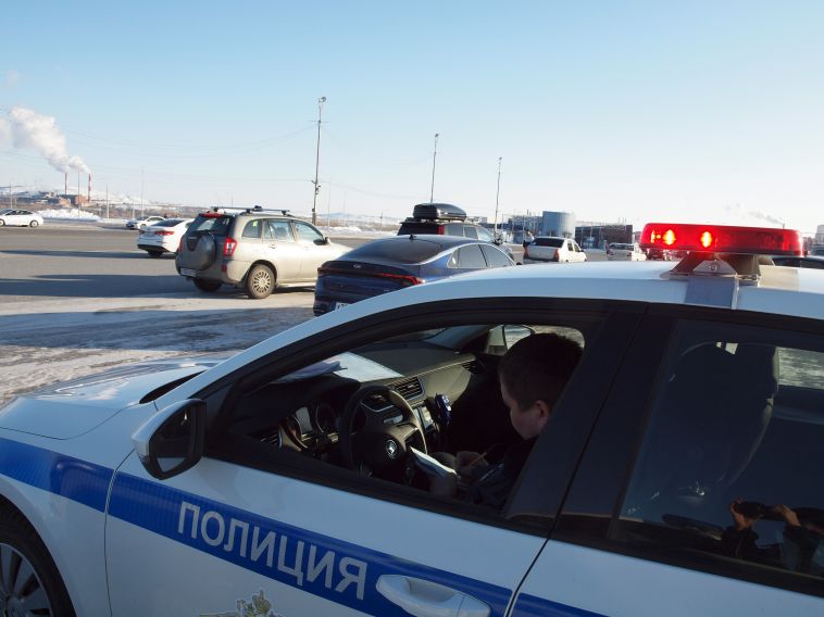 Сотрудники Госавтоинспекции выявили 45 машин с неправильной тонировкой