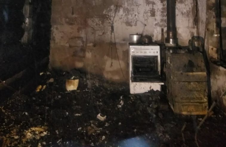 В Агаповском районе в пожаре пострадал мужчина