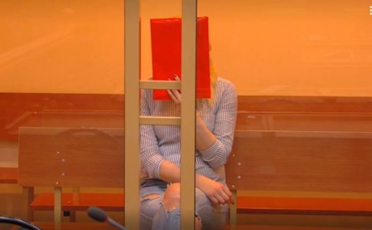 «Совершила действия сексуального характера»: жительницу Челябинска осудили за жестокое убийство мужчины