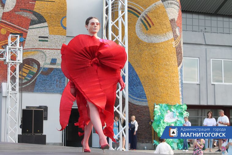 В Магнитогорске прошел фестиваль моды и музыки «Половодье»