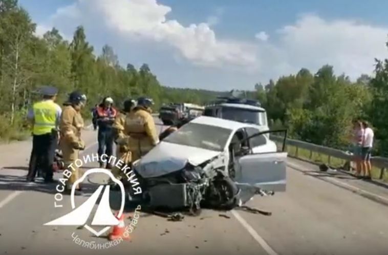 Момент смертельного ДТП в Челябинской области попал на видео