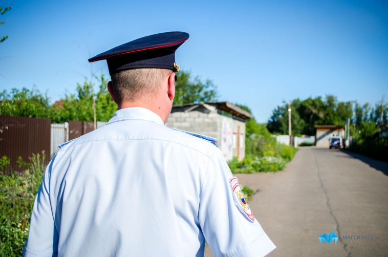 Трое магнитогорцев обворовывали сады и гаражи