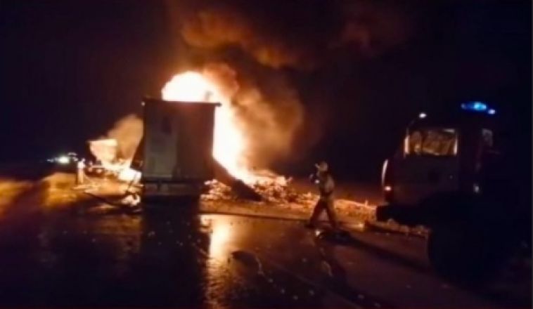 Движение по трассе М5 перекрыли из-за смертельного ДТП с фурами
