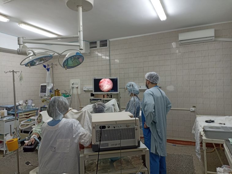 В медсанчасти начали проводить эндоскопические операции на новом оборудовании