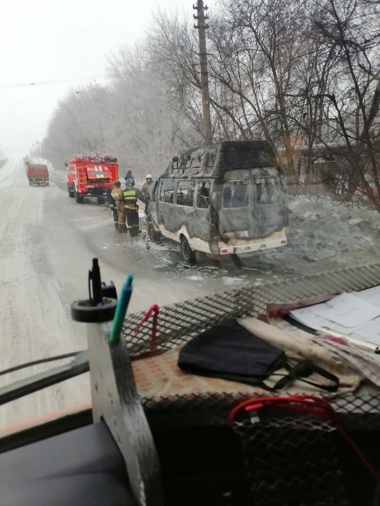 В Магнитогорске на ходу загорелась маршрутка