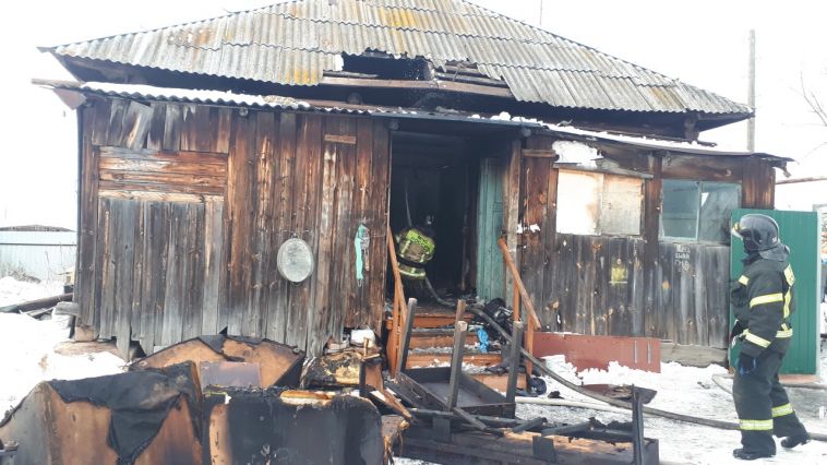 В Челябинской области мужчина погиб на пожаре