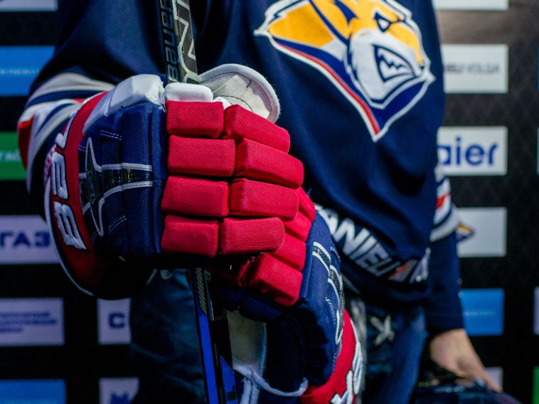 «Металлург» отправил в отпуск «Барыс» и вышел во второй раунд плей-офф КХЛ