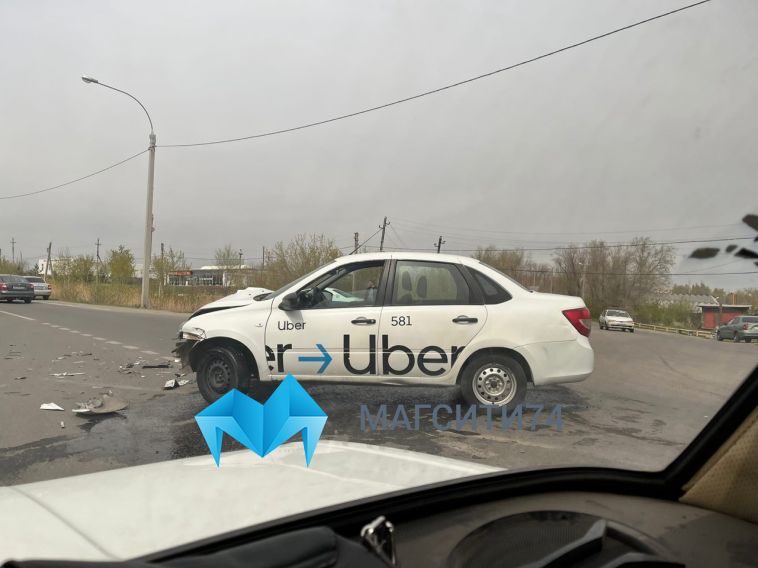 В Магнитогорске автомобилисты встали в пробку из-за ДТП на Дачном шоссе