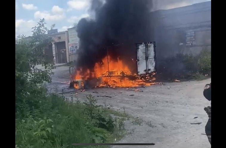 В Челябинской области ГАЗель взорвалась у жилого дома