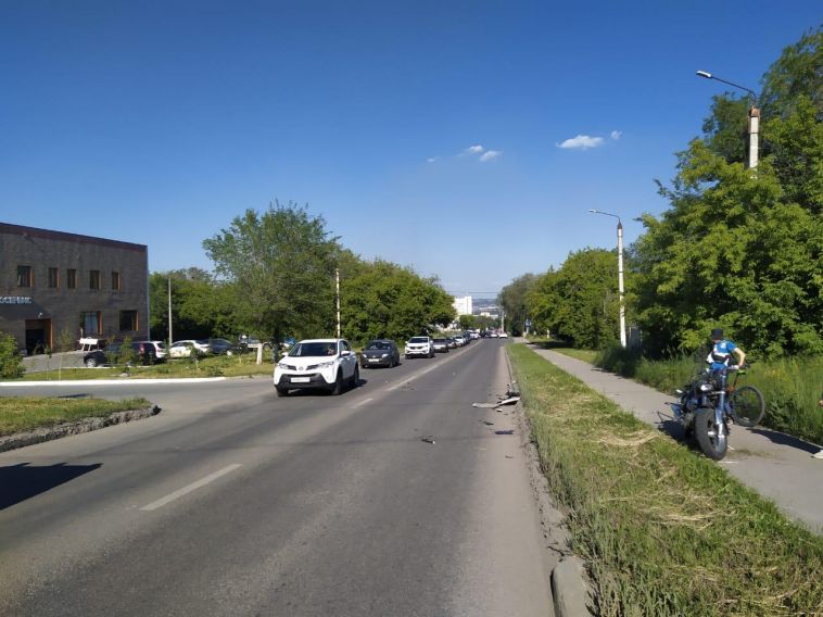 В Магнитогорске мотоциклист попал в больницу после столкновения с автомобилем