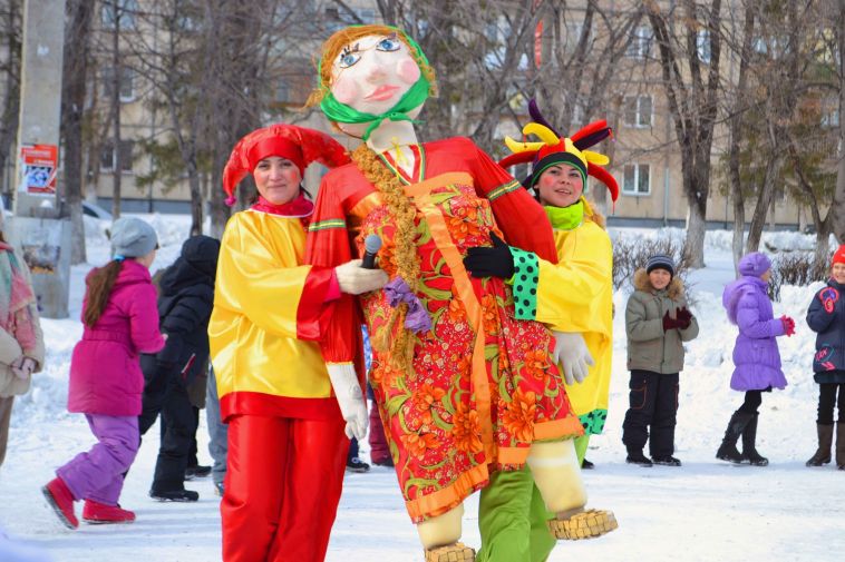 «Широкая масленица»: школьников приглашают присоединиться к онлайн-флешмобу